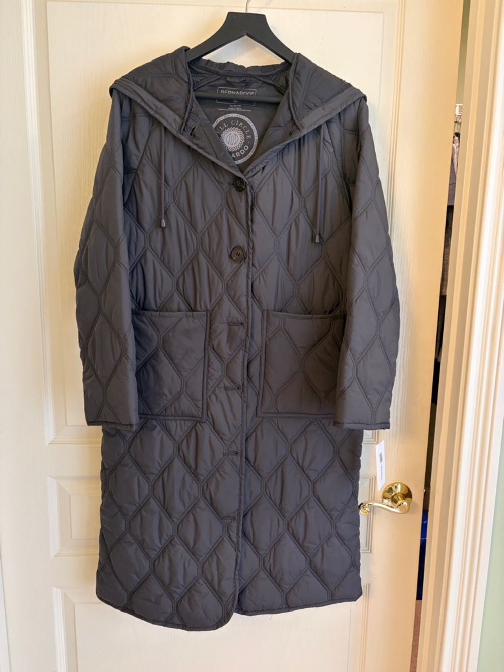 Bernardo Quilted Hooded Puffer Coat in Charcoal